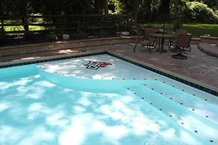 Bowling Green Swimming Pool
