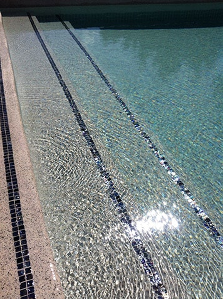 Holland Swimming Pool